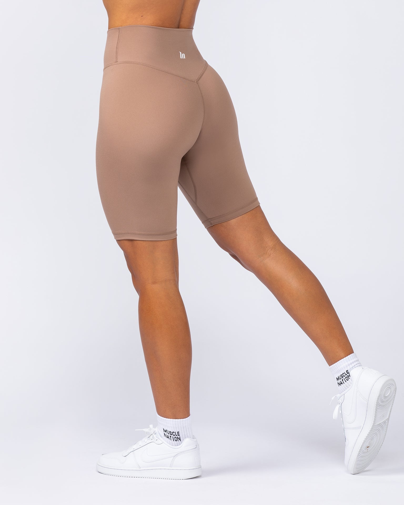 Zero Rise Everyday Referee Length Shorts - Cinnamon