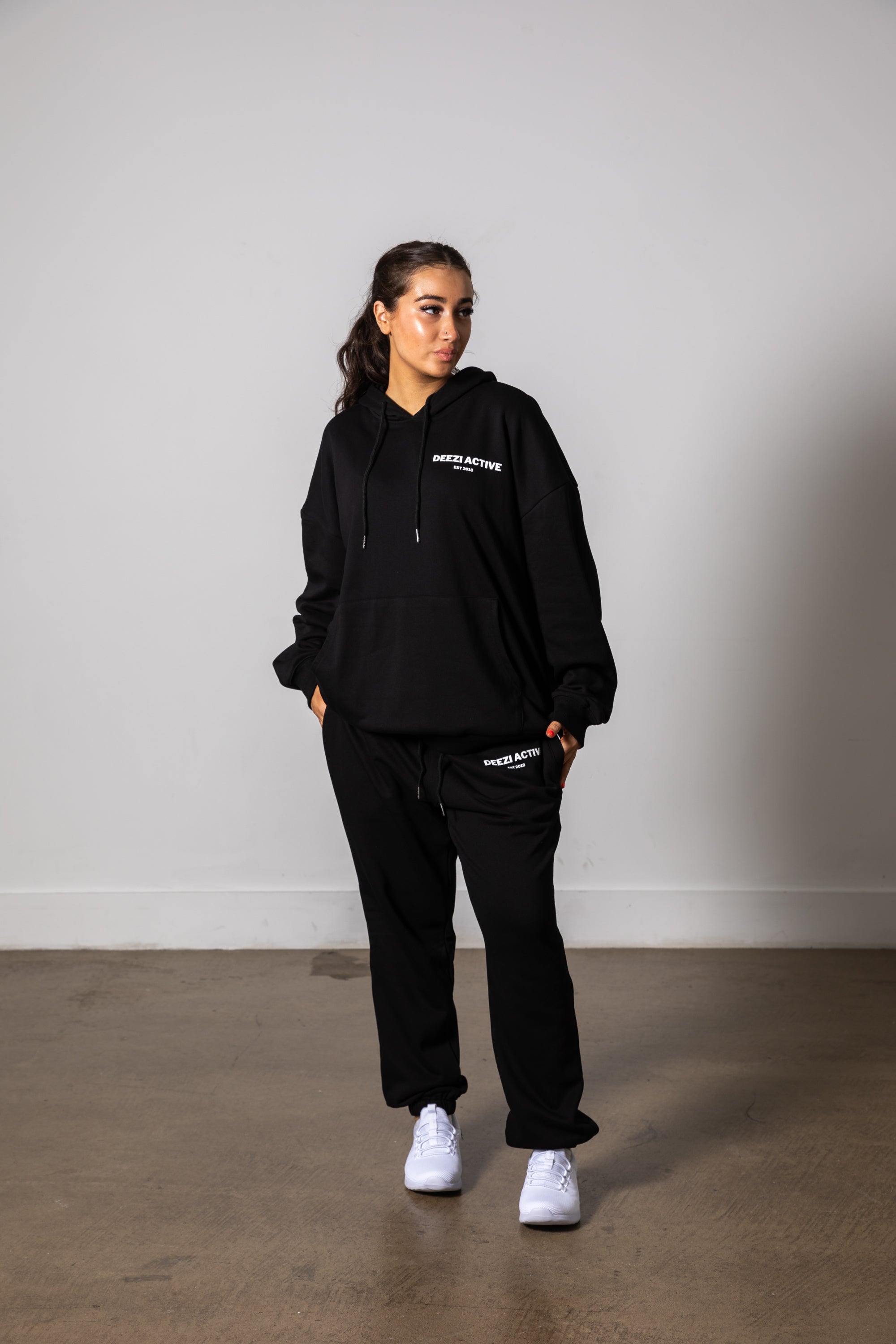 Evolve Track Pants - Black