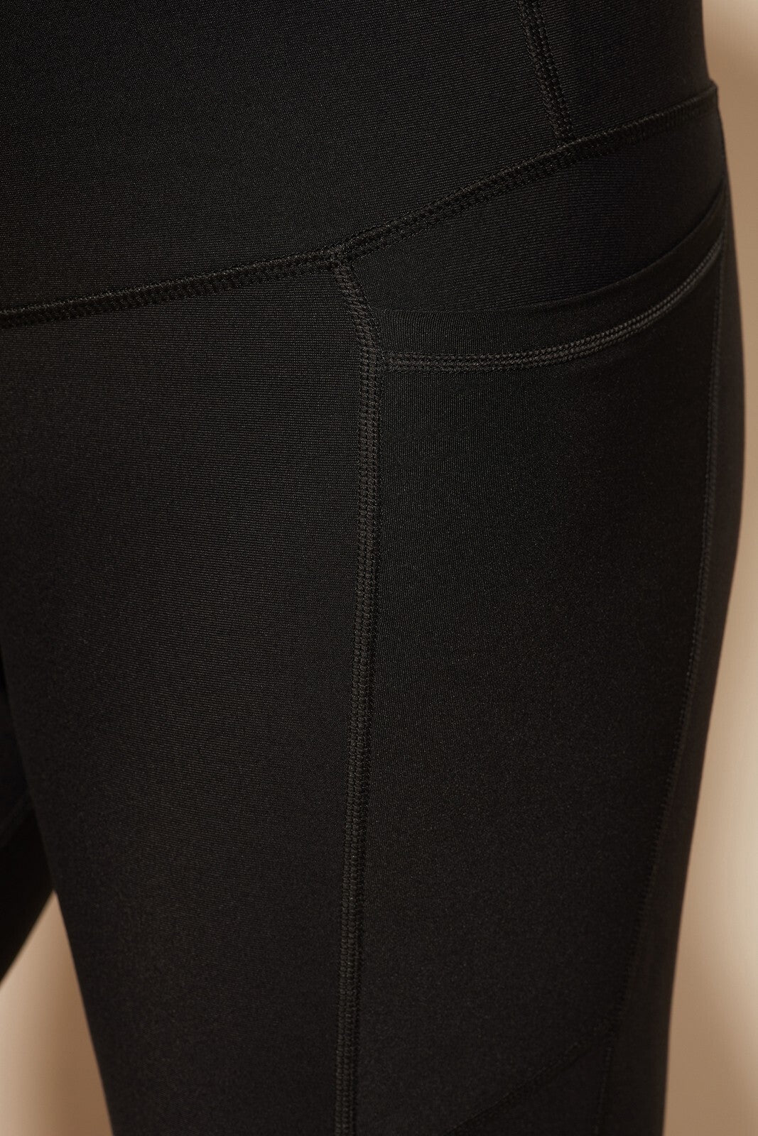 Lunar Maternity 7/8 Tight - Black