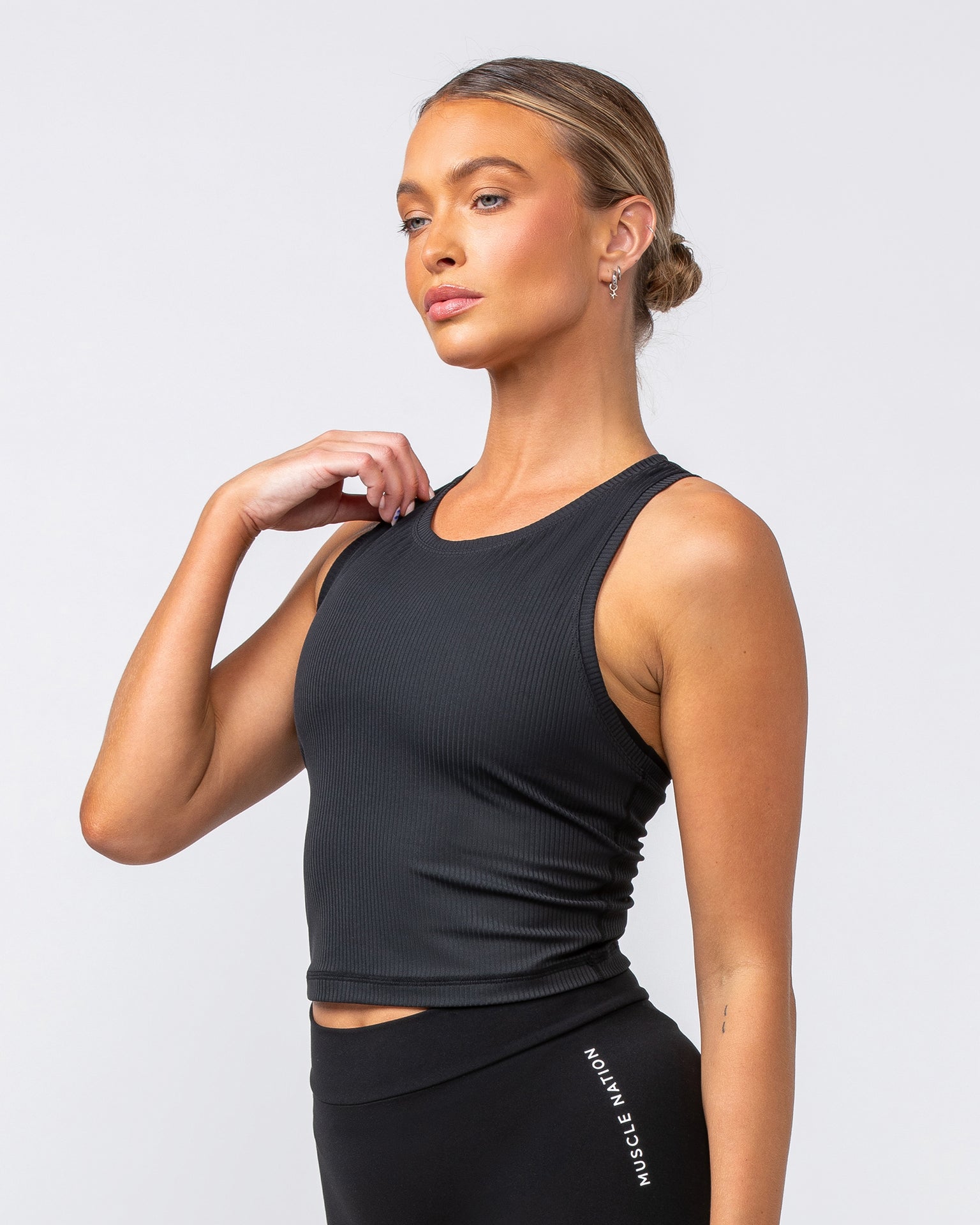 Rib Staple Cropped Tank - Black