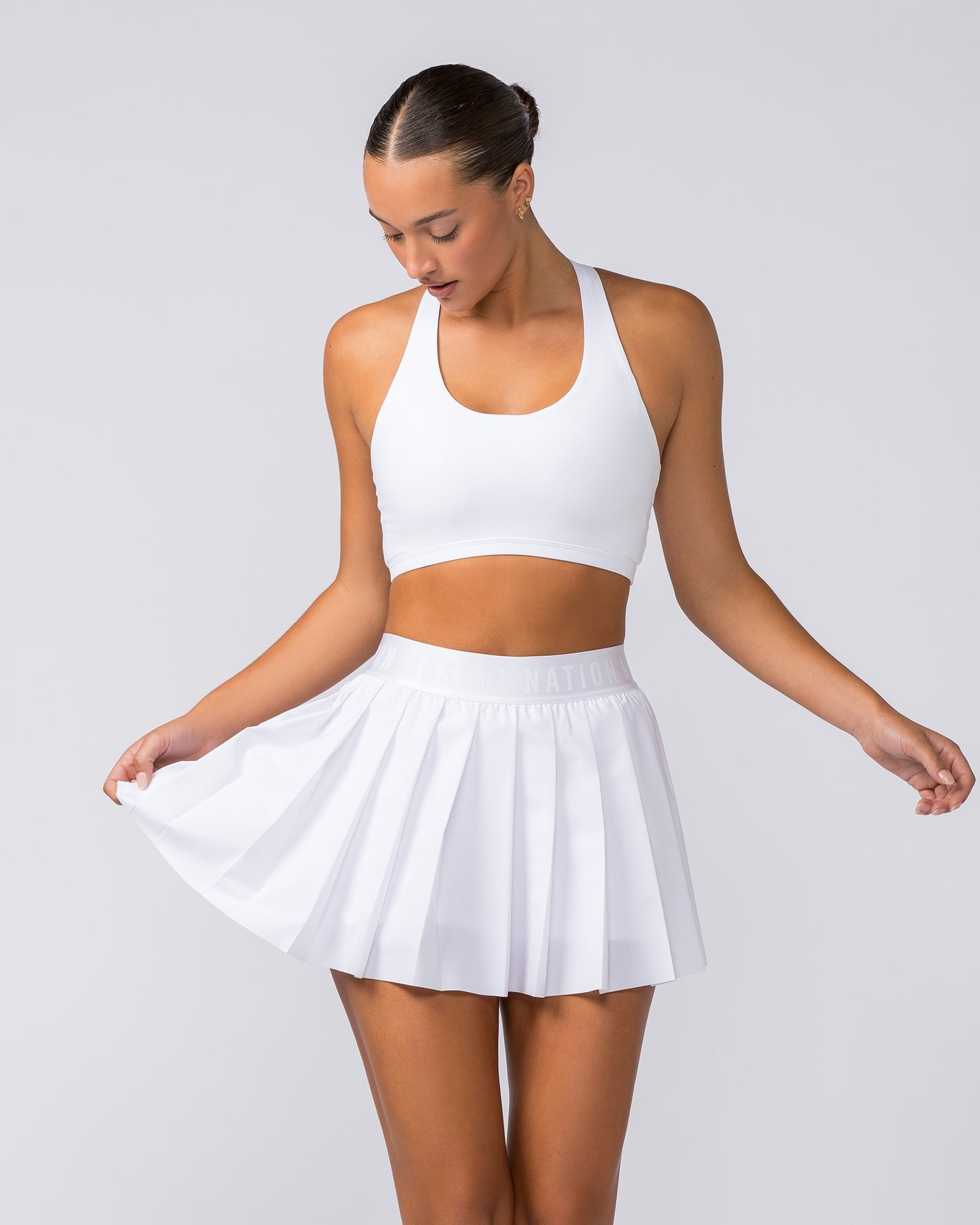 GC Women's Large Etonic White Athletic Skort Skirt W Built In Shorts  Pleated EUC