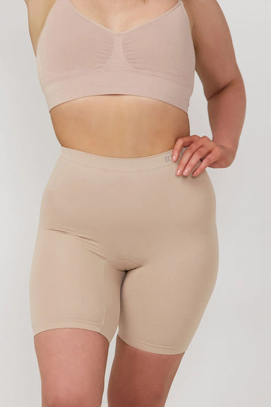 OO  LaSculpte LaSculpte Women's Shapewear Tummy Control Mid Waist Mid  Thigh Microfiber Seamless Shaping Short - Nu
