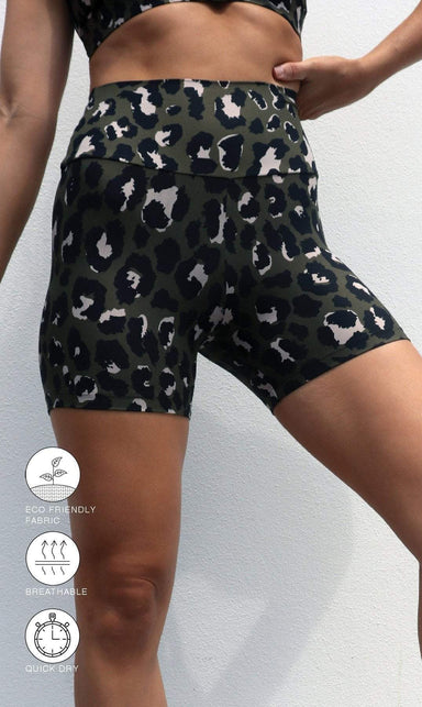 Carra Lee Active Shorts Jungle Leopard Eco Midi Shorts