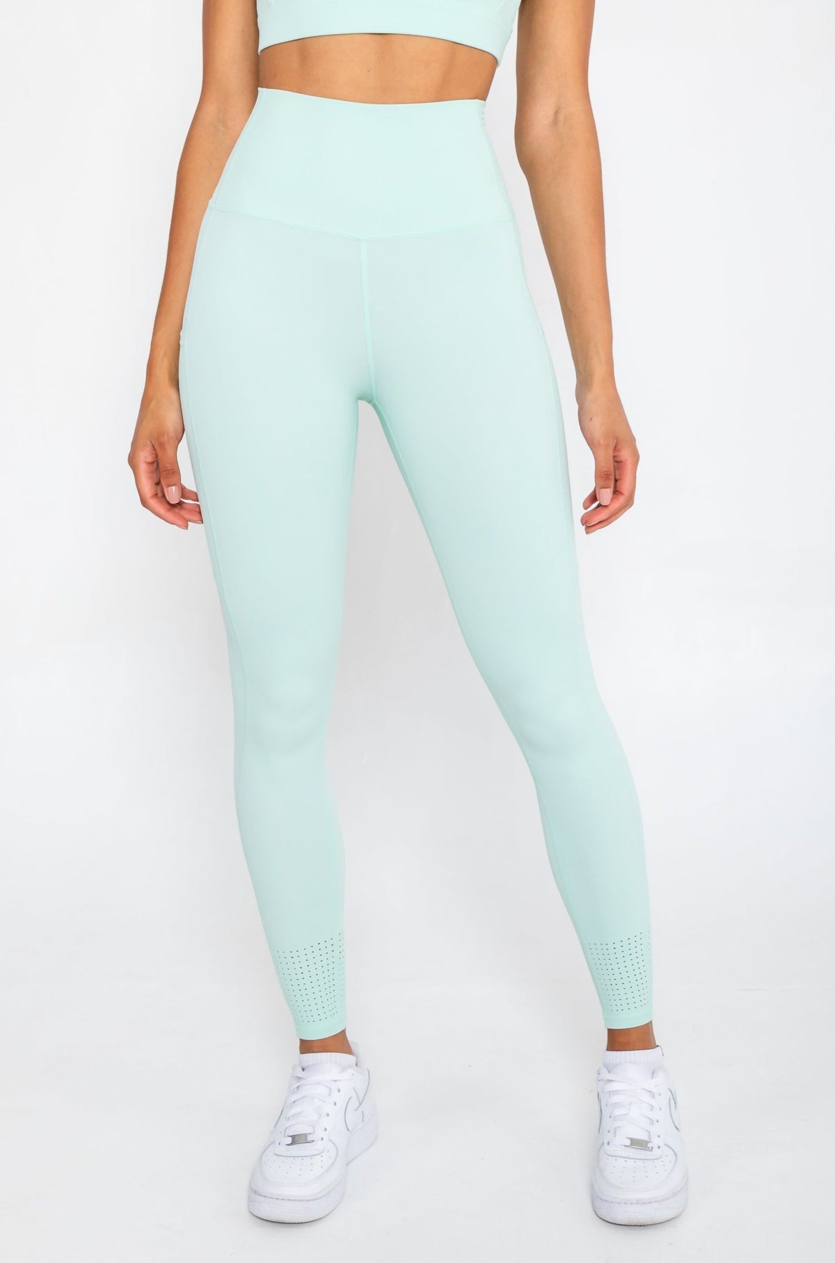 Sustainable Activewear F/L High Waisted leggings with Pockets