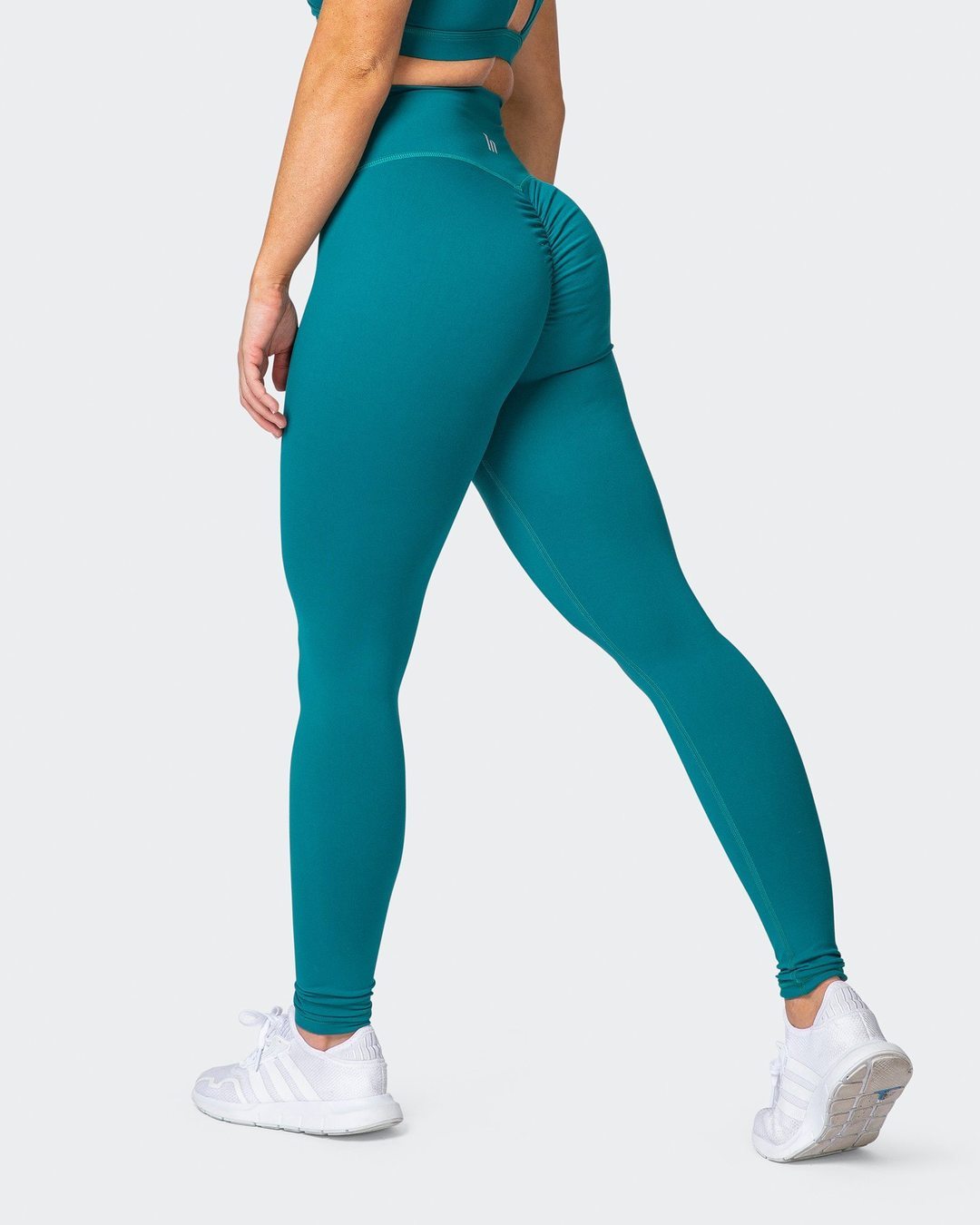 https://www.beactivewear.com.au/cdn/shop/products/musclenation-scrunch-full-length-leggings-teal-33151784124585_1080x1350.jpg?v=1629713202