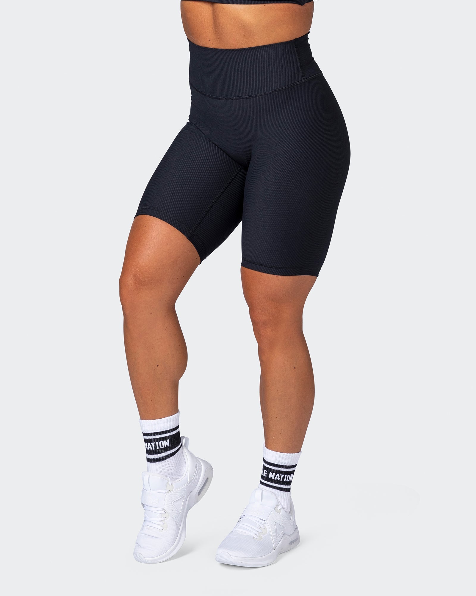 musclenation Shorts Zero Rise Rib Referee Length Shorts - Black