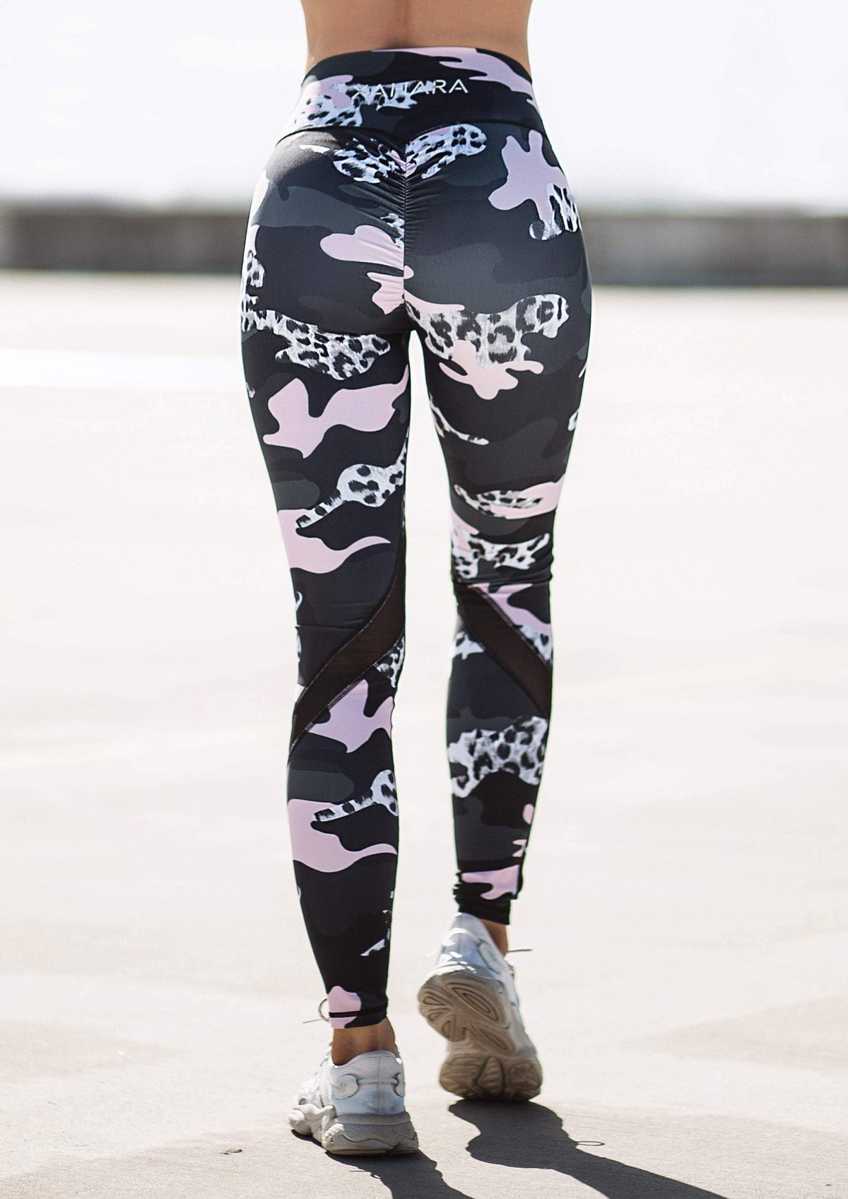 https://www.beactivewear.com.au/cdn/shop/products/xahara-activewear-leggings-bootylicious-dusty-pink-camo-legging-33995215372457_1200x1697.jpg?v=1632227802